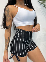 Short lacinho Lateral Preto Listrado