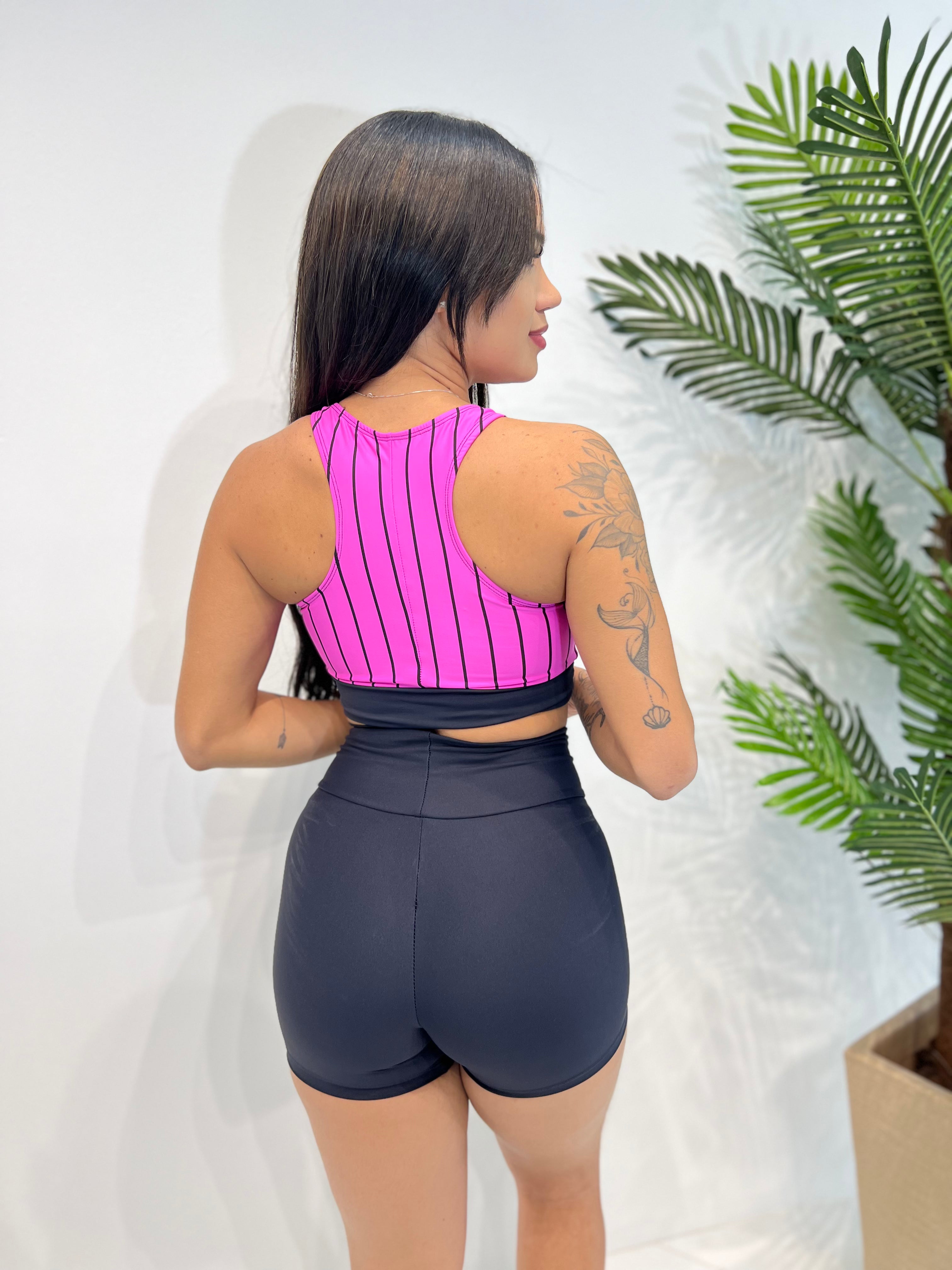 Short Preto