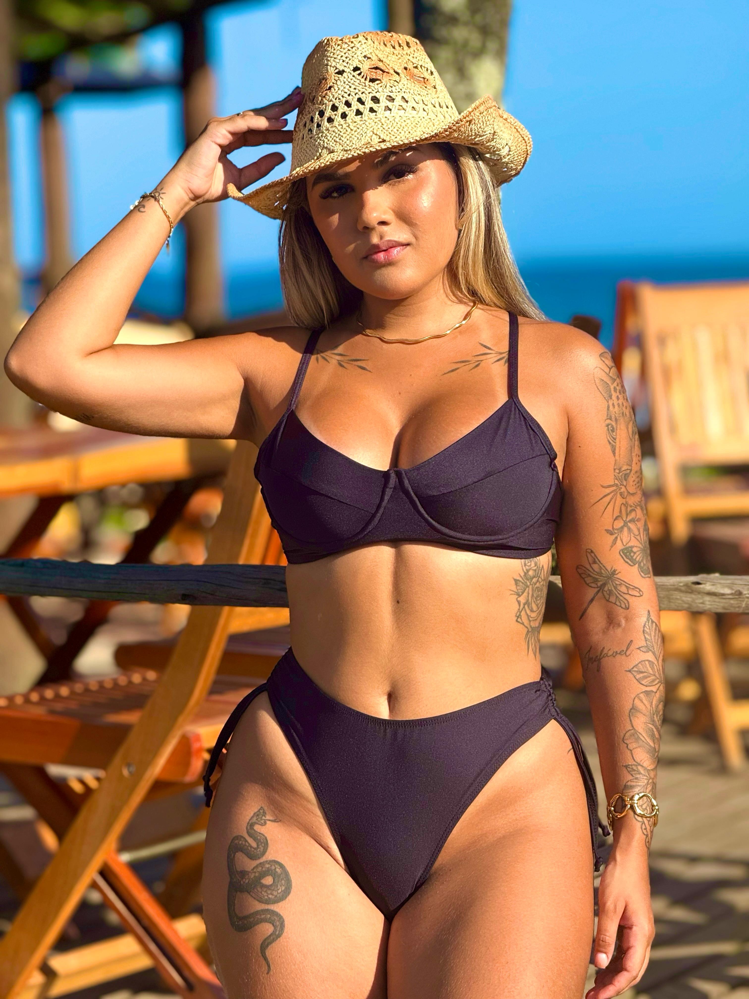 Calcinha Hot Lacinho Black Candy