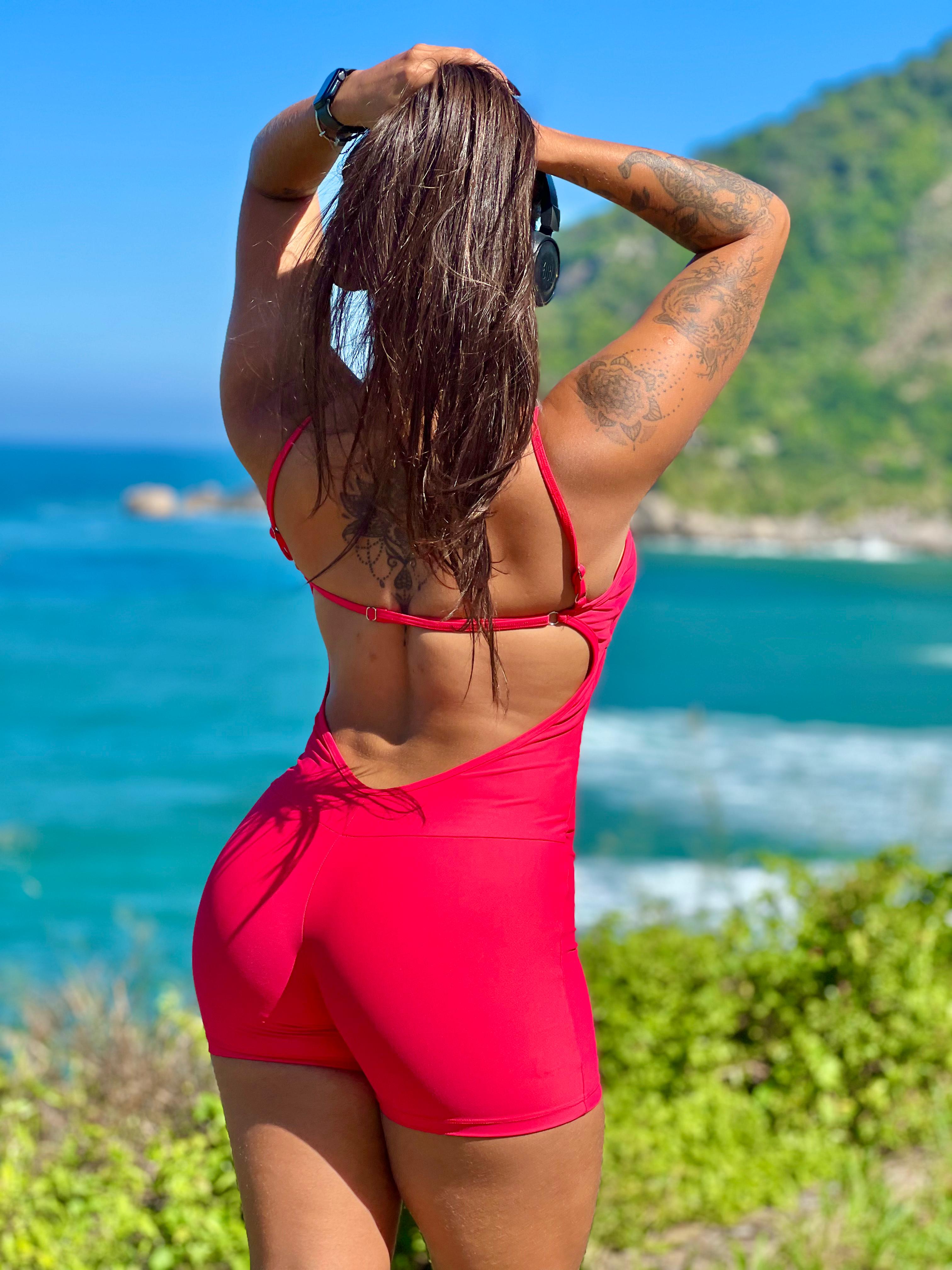 Macaquinho Red Vibes