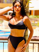 Conjunto Top Meia Taça + Calcinha Hot Pant Lacinho