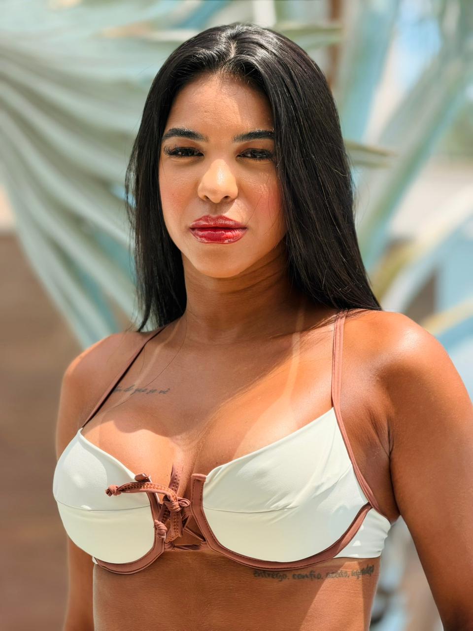 Conjunto Top Meia Taça Monique + Calcinha Asa delta